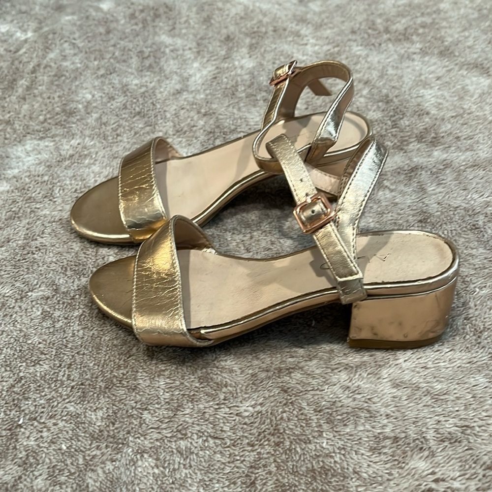 Girls heels